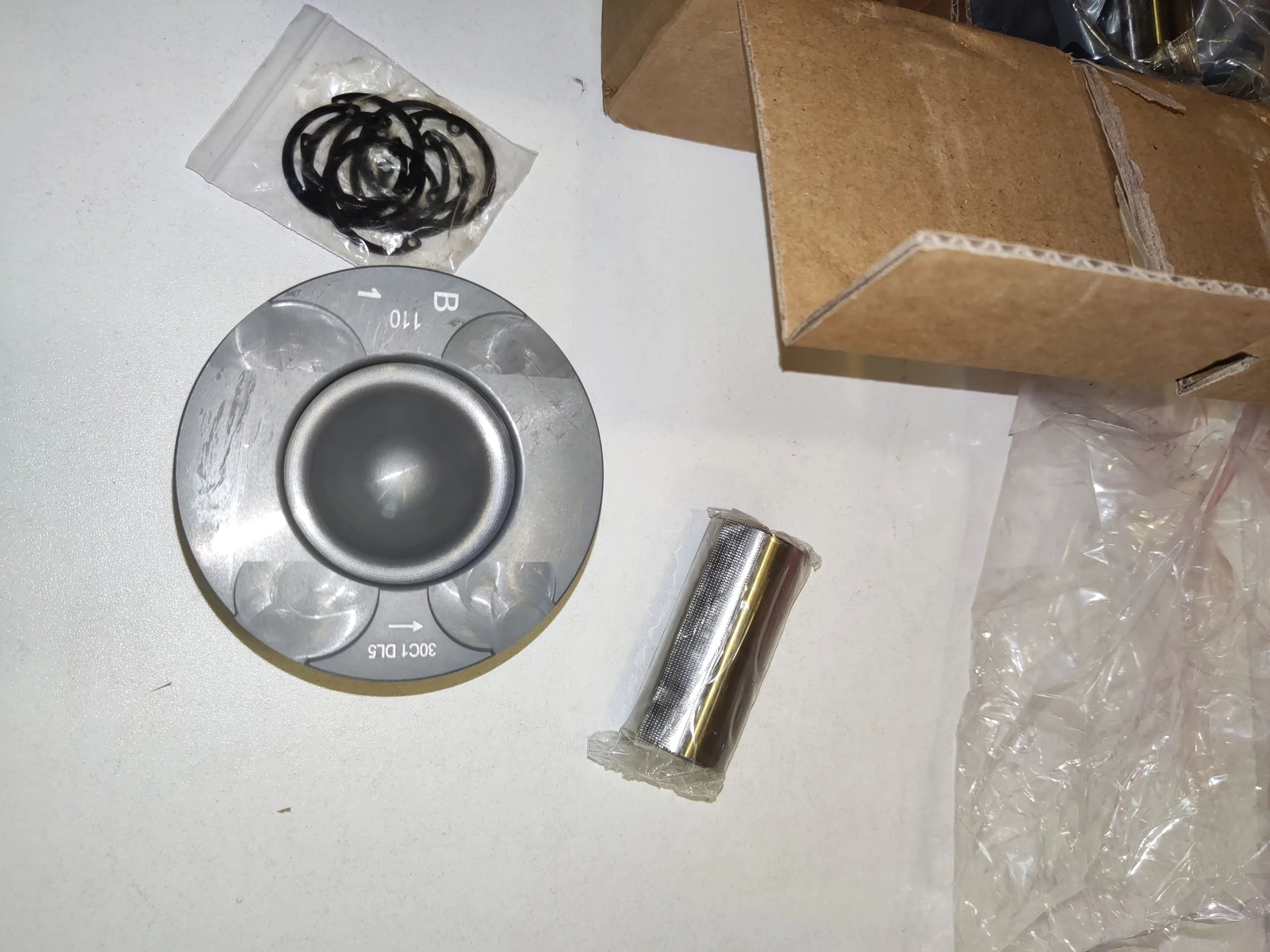 Поршень 1KDFTV Комплект поршней STD TOYOTA LAND CRUISER 3.0 13101-30200-02