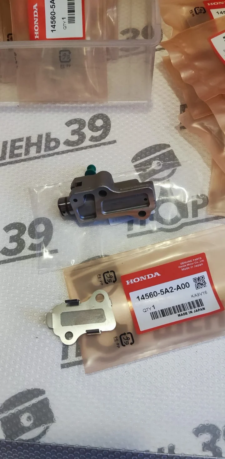 Оригинальный Масляный фильтр натяжителя (сеточка) Honda K24W1 K24W2 K24W9 14560-5A2-A00