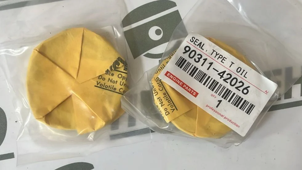 Сальник коленвала передний Toyota 3S-FE, 4S-FE, 5S-FE 90311-42026